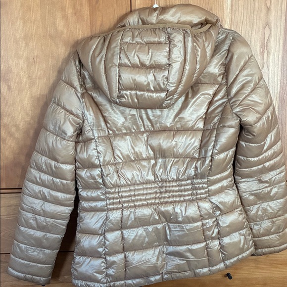 Calvin Klein Women's Tan Puffer Jacket - Picture 6 of 6